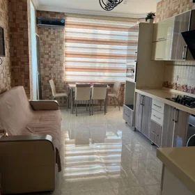 In Baku 120.0 m² apartment is for rent - Image 9