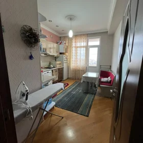 In Baku 60.0 m² apartment is for rent - Image 6