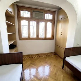 In Baku 88.0 m² apartment is for rent - Image 5