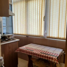 In Baku 70.0 m² apartment is for rent - Image 4