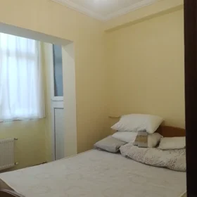 In Baku 70.0 m² apartment is for rent - Image 6
