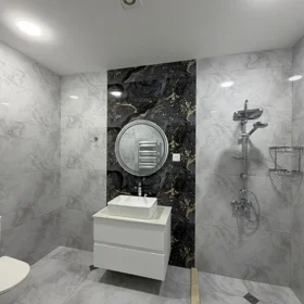 In Baku 113.0 m² apartment is for sale - Image 8