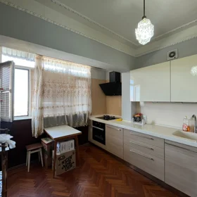 In Baku 85.0 m² apartment is for sale - Image 4
