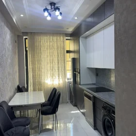 In Baku 86.0 m² apartment is for rent - Image 2