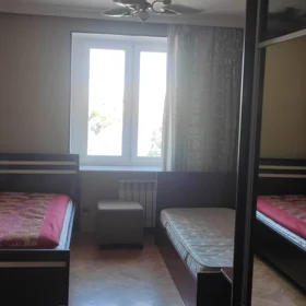In Baku 60.0 m² apartment is for rent - Image 3