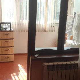 In Baku 60.0 m² apartment is for rent - Image 6