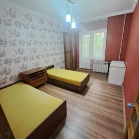 In Baku 80.0 m² apartment is for sale - Image 2