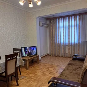 In Baku 60.0 m² apartment is for rent - Image 2