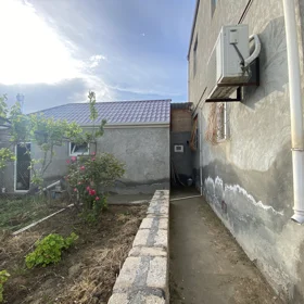 In Suraxanı rayonu 200.0 m² house with 5.0 rooms is for sale - Image 4