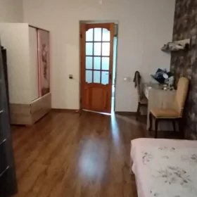 In Baku 90.0 m² apartment is for rent - Image 8