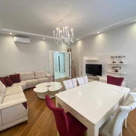 In Baku 111.0 m² apartment is for rent - Image 7