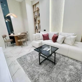 In Baku 70.0 m² apartment is for rent - Image 3