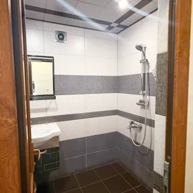 In Baku 90.0 m² apartment is for sale - Image 6