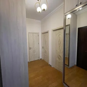 In Baku 70.0 m² apartment is for sale - Image 2