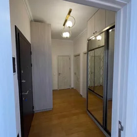 In Baku 70.0 m² apartment is for sale - Image 3