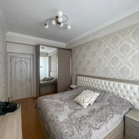 In Baku 70.0 m² apartment is for sale - Image 6
