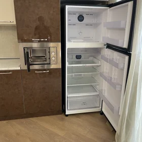 In Baku 130.0 m² apartment is for rent - Image 9