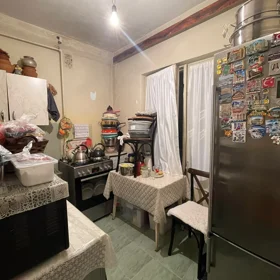 In Baku 75.0 m² apartment is for sale - Image 3