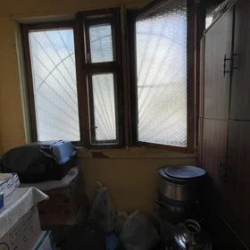 In Baku 75.0 m² apartment is for sale - Image 8
