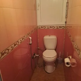 In Baku 70.0 m² apartment is for rent - Image 2