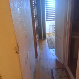 In Baku 70.0 m² apartment is for rent - Image 6