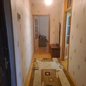 In Baku 70.0 m² apartment is for rent - Image 7
