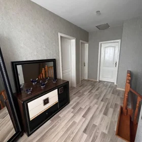 In Baku 150.0 m² house with 4.0 rooms is for sale - Image 9