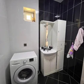 In Baku 150.0 m² house with 4.0 rooms is for sale - Image 10