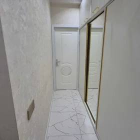 In Baku 63.0 m² apartment is for rent - Image 2