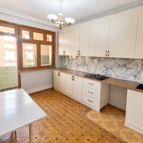 In Baku 60.0 m² apartment is for rent - Image 6