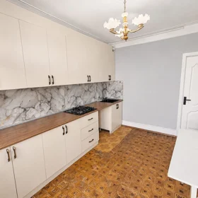 In Baku 60.0 m² apartment is for rent - Image 7