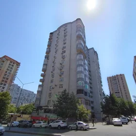 In Baku 95.0 m² apartment is for sale - Image 3