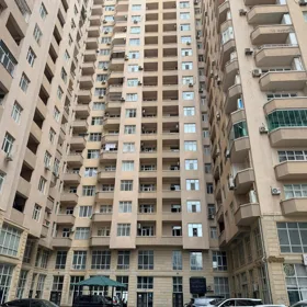 In Baku 165.0 m² apartment is for rent - Image 6