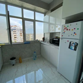 In Baku 90.0 m² apartment is for rent - Image 8