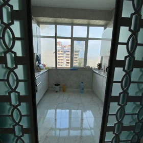 In Baku 90.0 m² apartment is for rent - Image 9