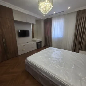 Baku-da 157.0 m2 mənzil kirayə verilir - Şəkil 2