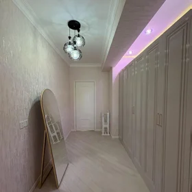 In Baku 90.0 m² apartment is for sale - Image 5