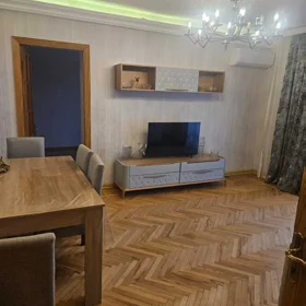 In Baku 90.0 m² apartment is for rent - Image 4