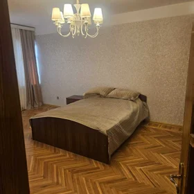 In Baku 90.0 m² apartment is for rent - Image 7