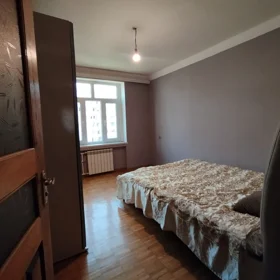 In Baku 100.0 m² apartment is for rent - Image 5