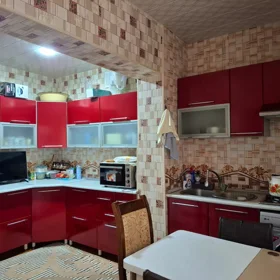 In Baku 110.0 m² apartment is for sale - Image 10