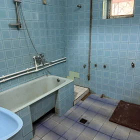 In Binəqədi rayonu 100.0 m² apartment is for rent - Image 2