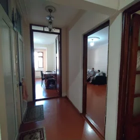 In Khirdalan 62.0 m² apartment is for sale - Image 9