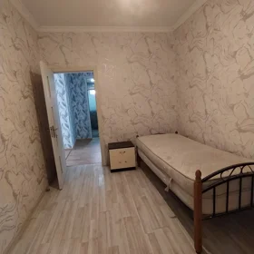 In Khirdalan 110.0 m² house with 4.0 rooms is for sale - Image 10