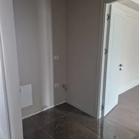 In Baku 130.0 m² apartment is for sale - Image 5
