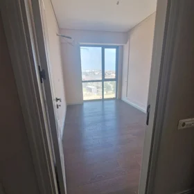 In Baku 130.0 m² apartment is for sale - Image 8