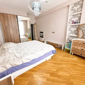 In Baku 98.0 m² apartment is for sale - Image 5