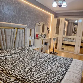 In Khirdalan 100.0 m² apartment is for sale - Image 7