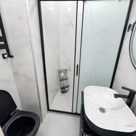 In Baku 68.0 m² apartment is for sale - Image 10