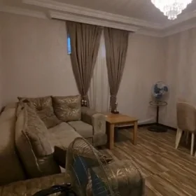 In Khirdalan 80.0 m² house with 4.0 rooms is for sale - Image 2